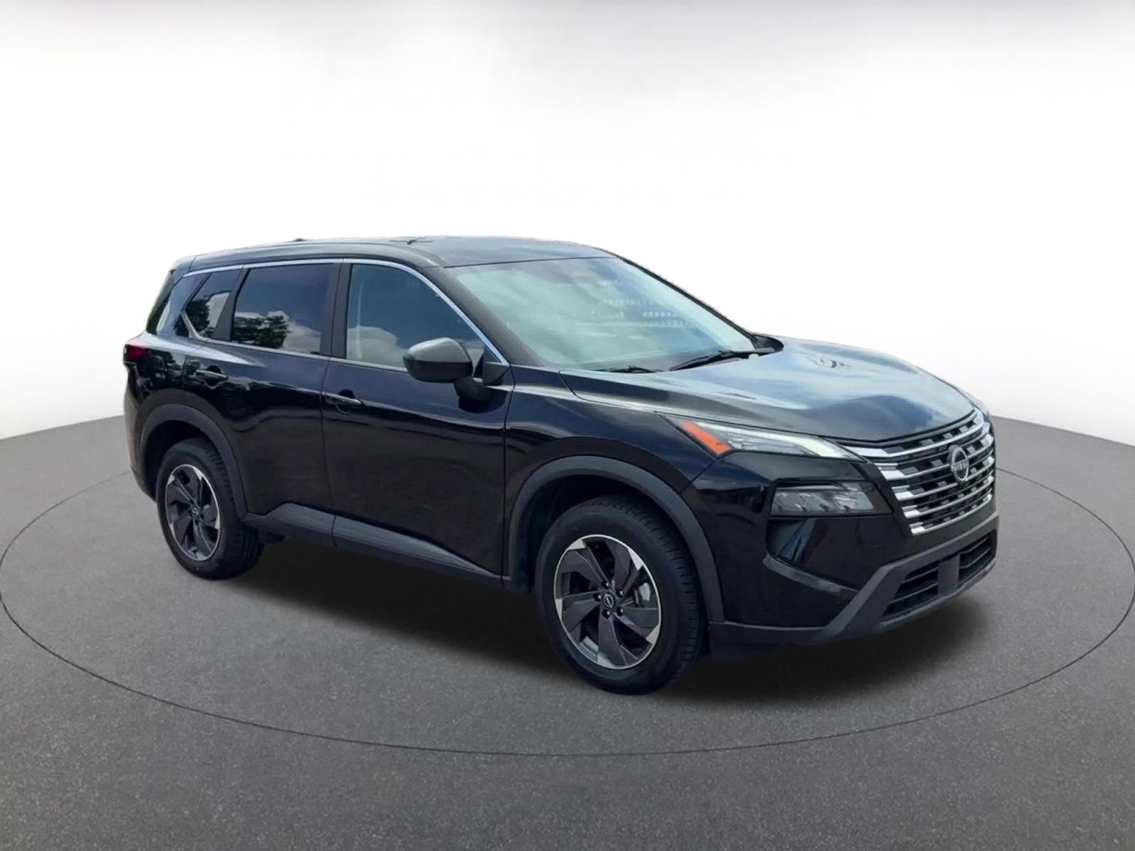 Thumbnail: 2025 Nissan Rogue - 2