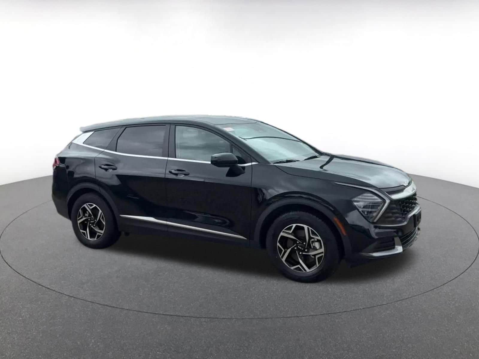 Thumbnail: 2025 Kia Sportage - 2