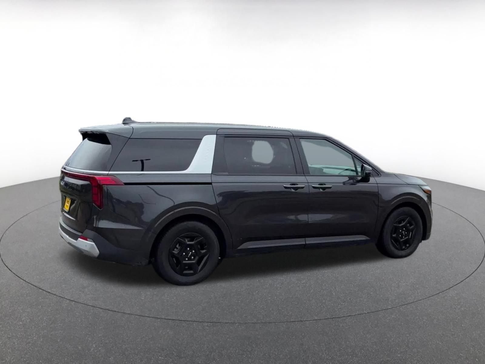 Thumbnail: 2026 Kia Carnival - 15