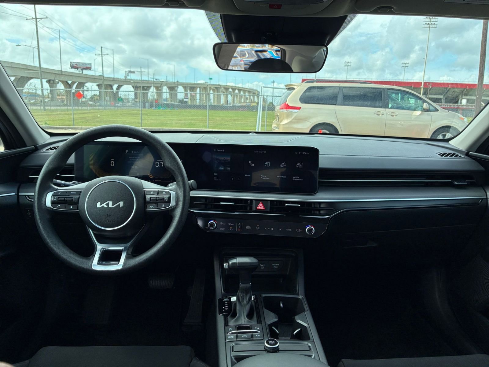 Thumbnail: 2025 Kia K5 - 31