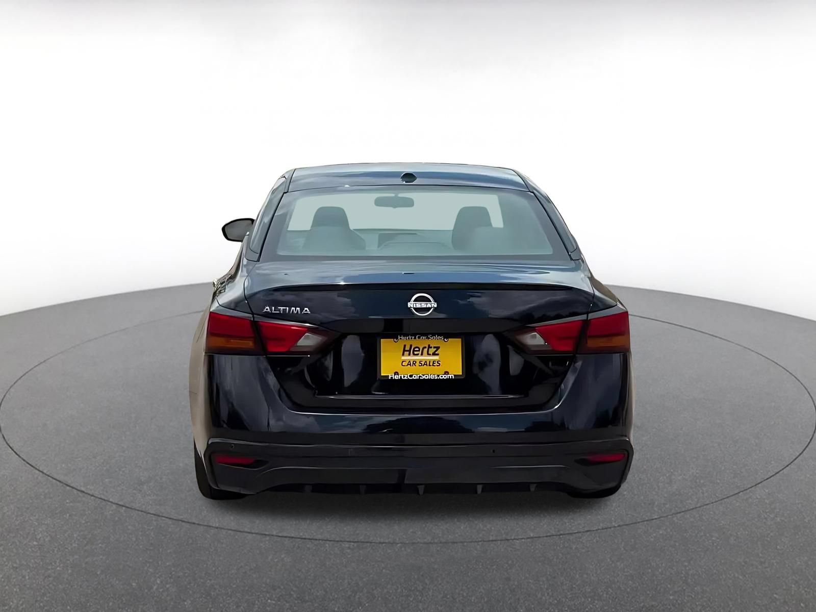 Thumbnail: 2025 Nissan Altima - 12