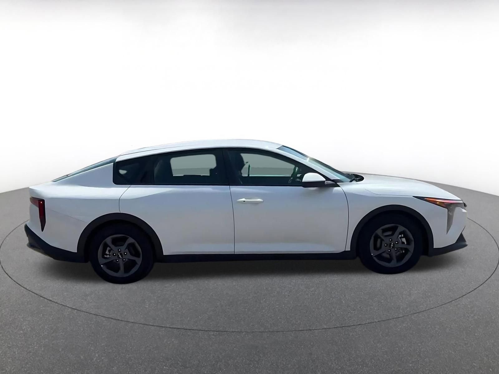 Thumbnail: 2025 Kia K4 - 15