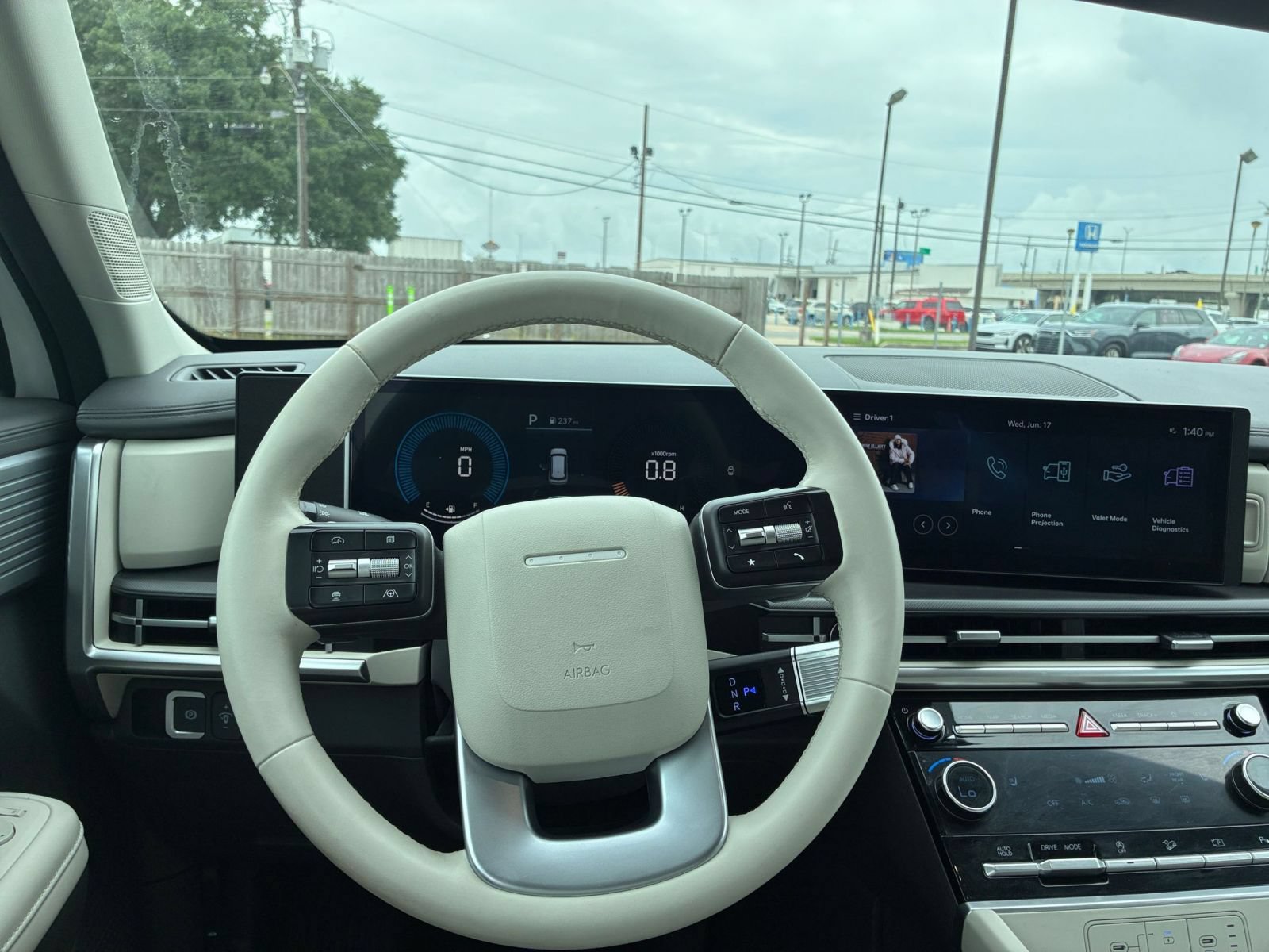 Thumbnail: 2025 Hyundai Santa Fe - 32