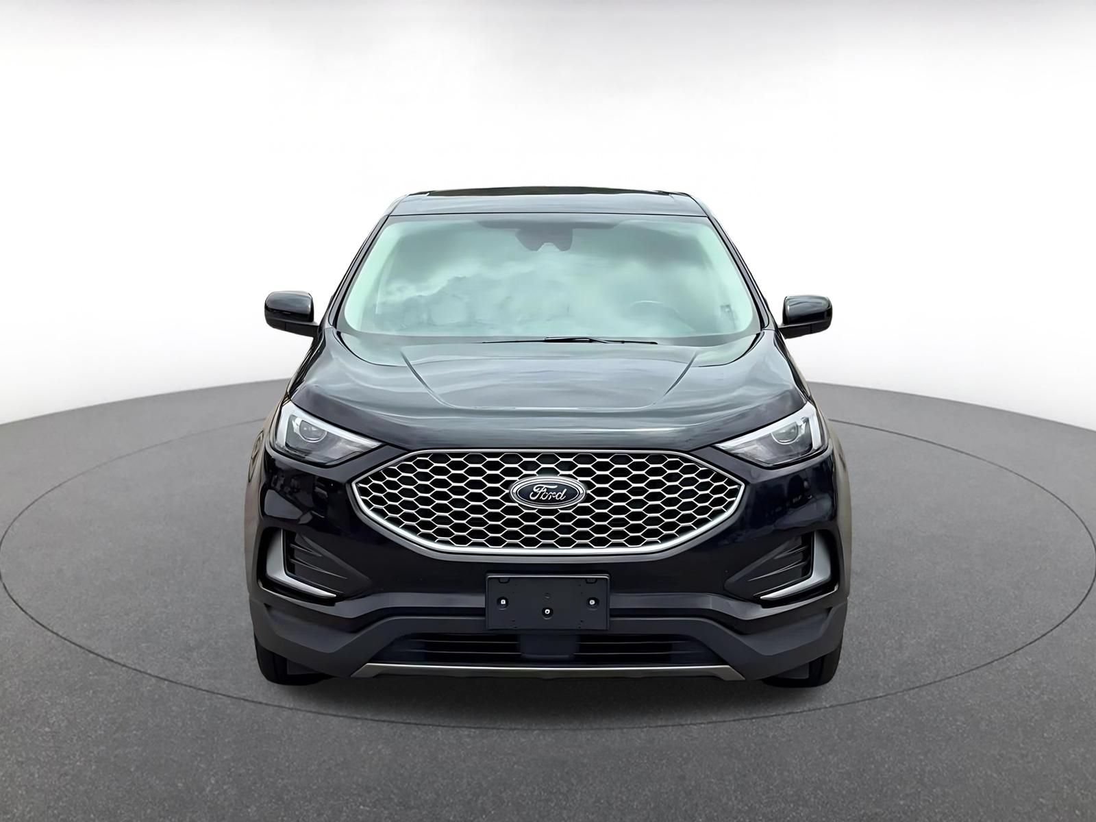 Thumbnail: 2024 Ford Edge - 4