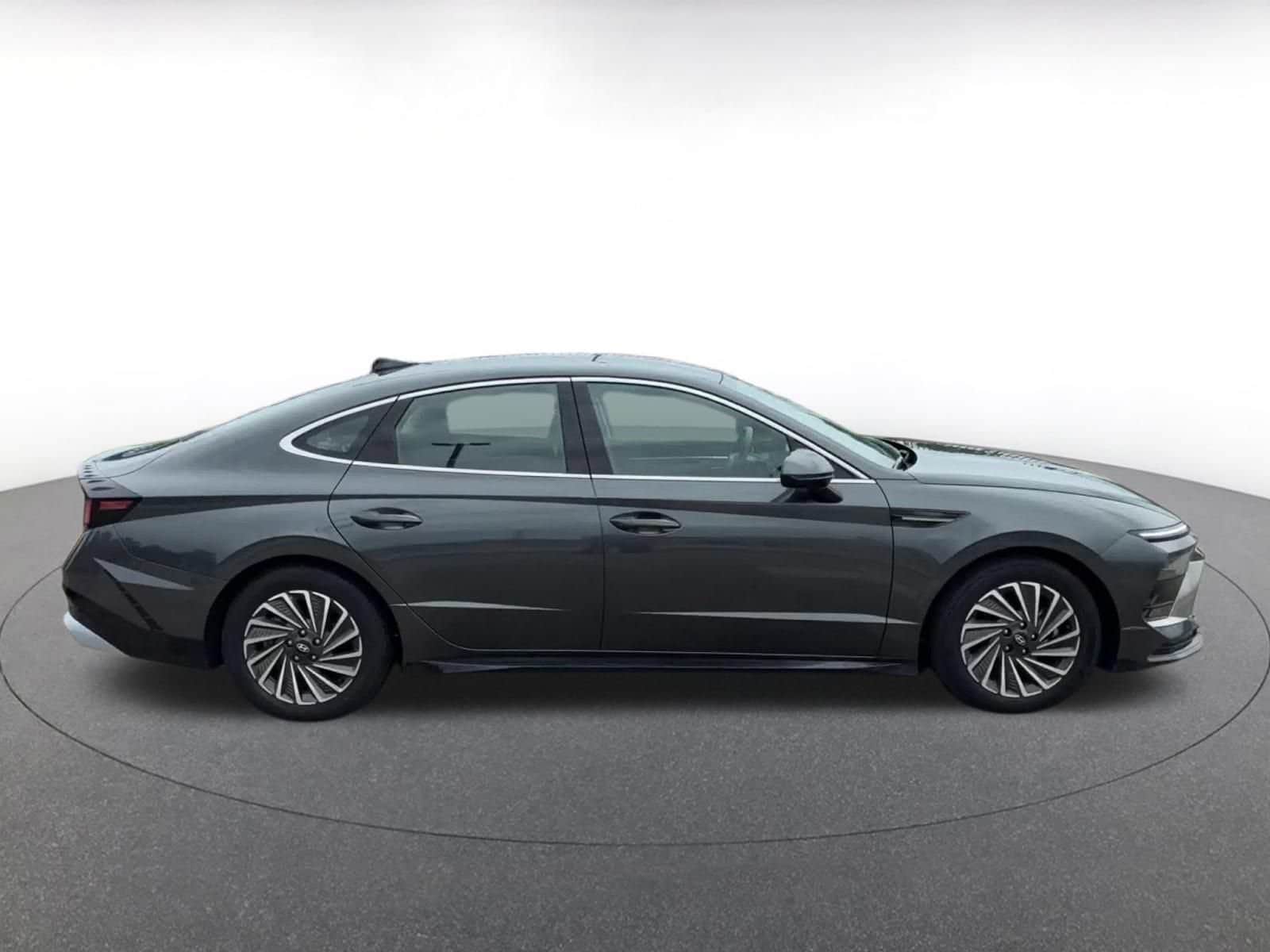 Thumbnail: 2025 Hyundai Sonata - 13