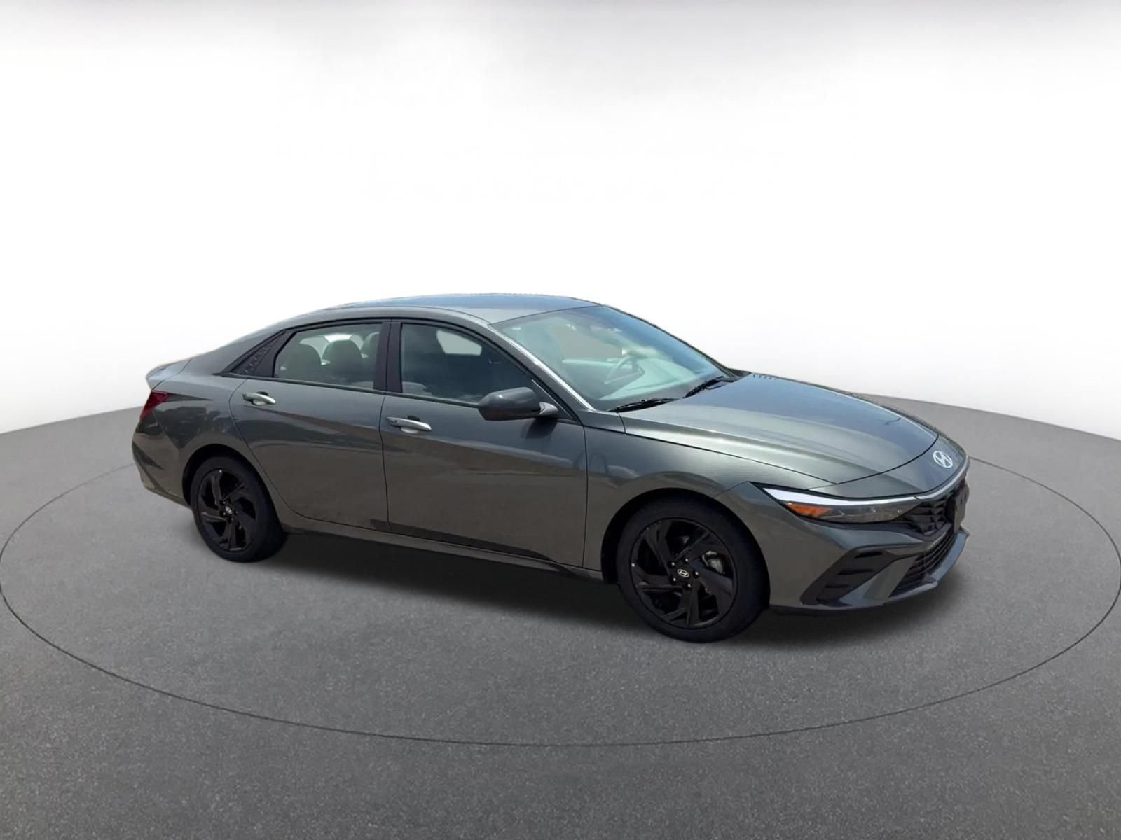 Thumbnail: 2026 Hyundai Elantra - 2