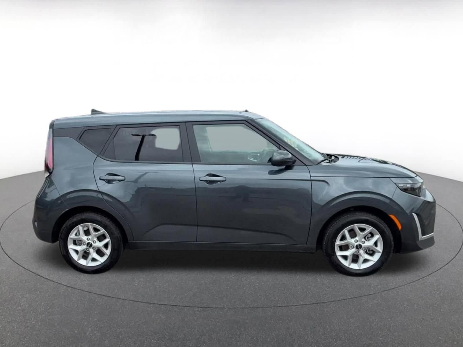 Thumbnail: 2025 Kia Soul - 16
