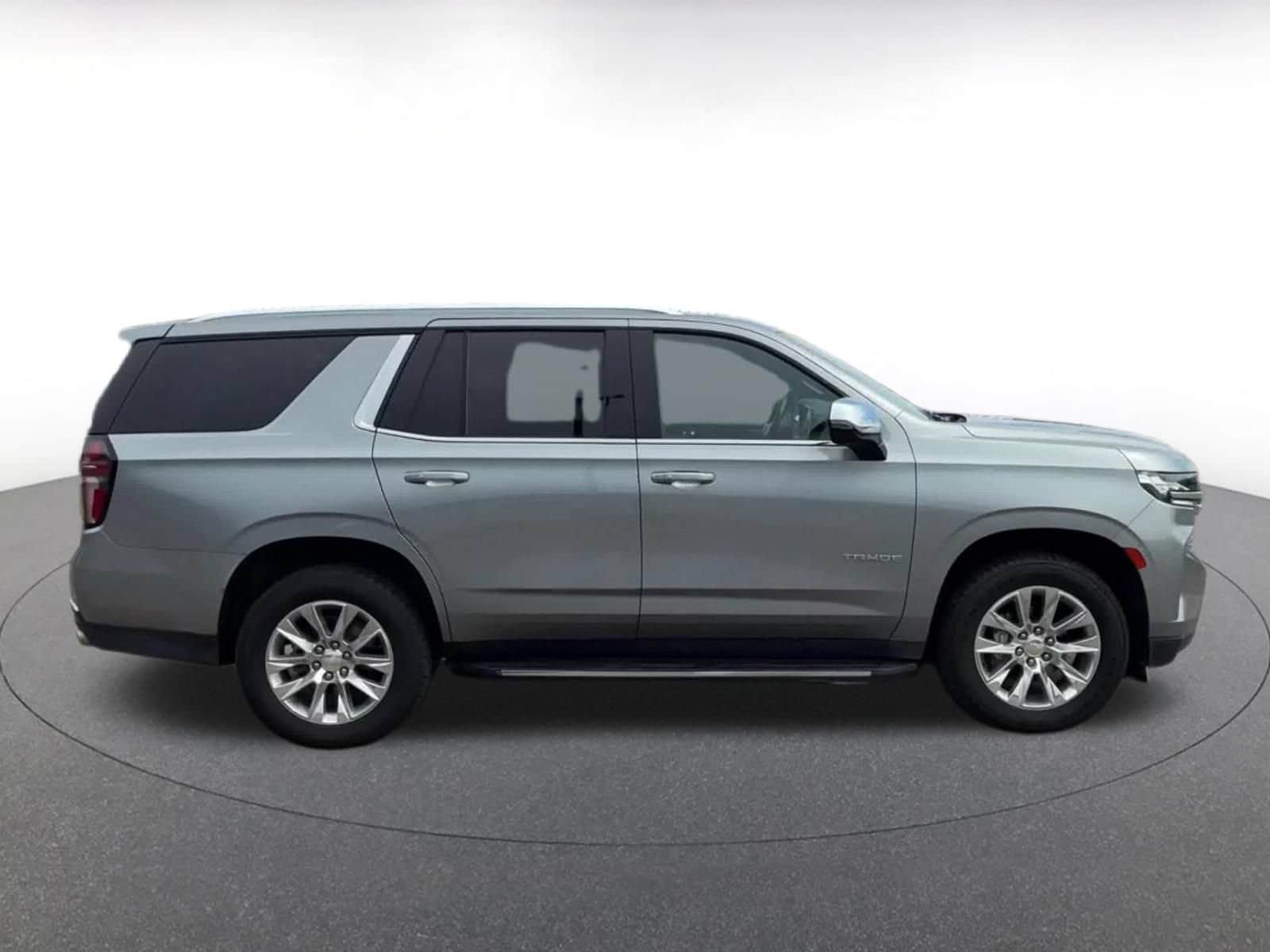Thumbnail: 2023 Chevrolet Tahoe - 15