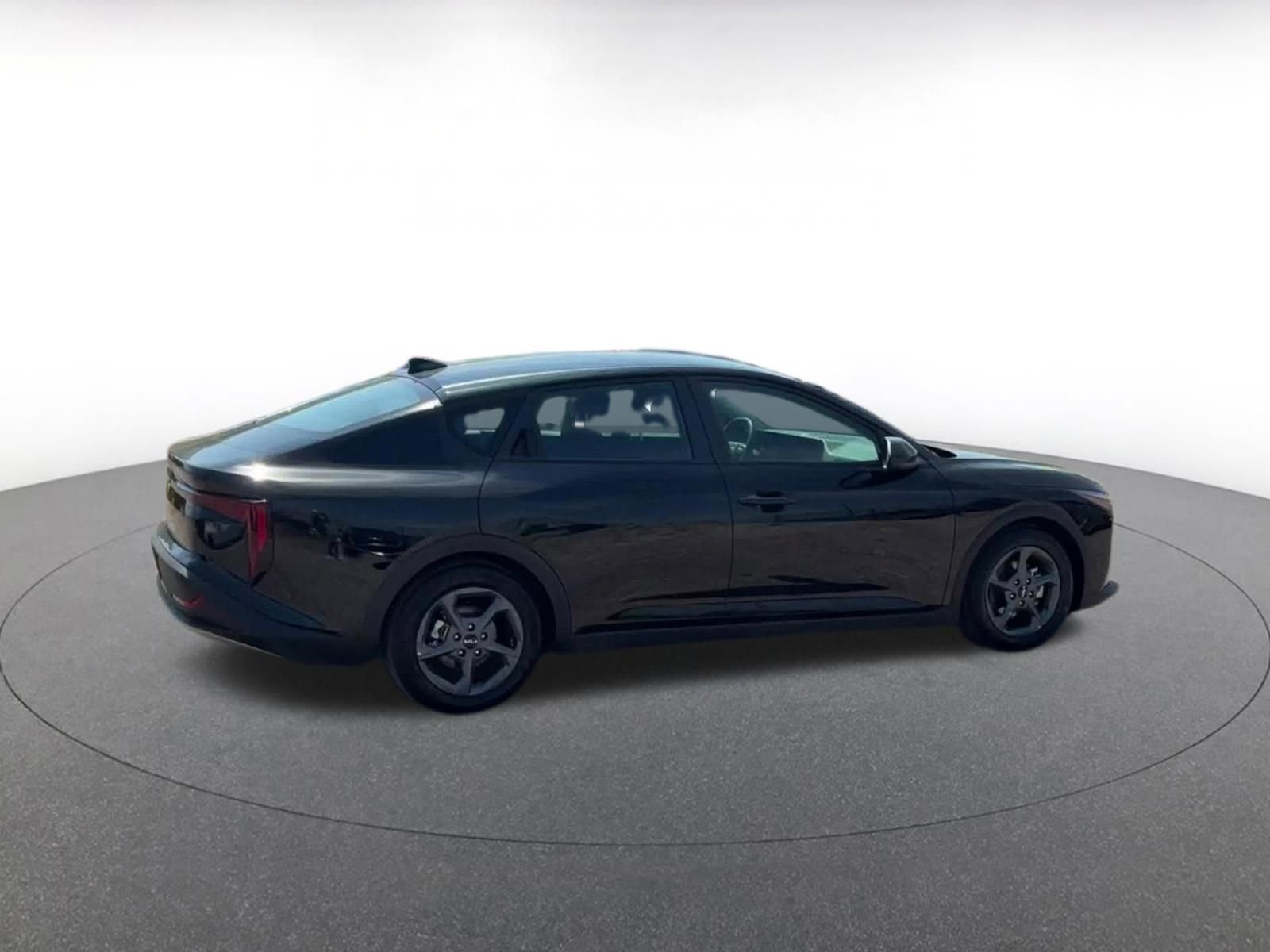 Thumbnail: 2025 Kia K4 - 14