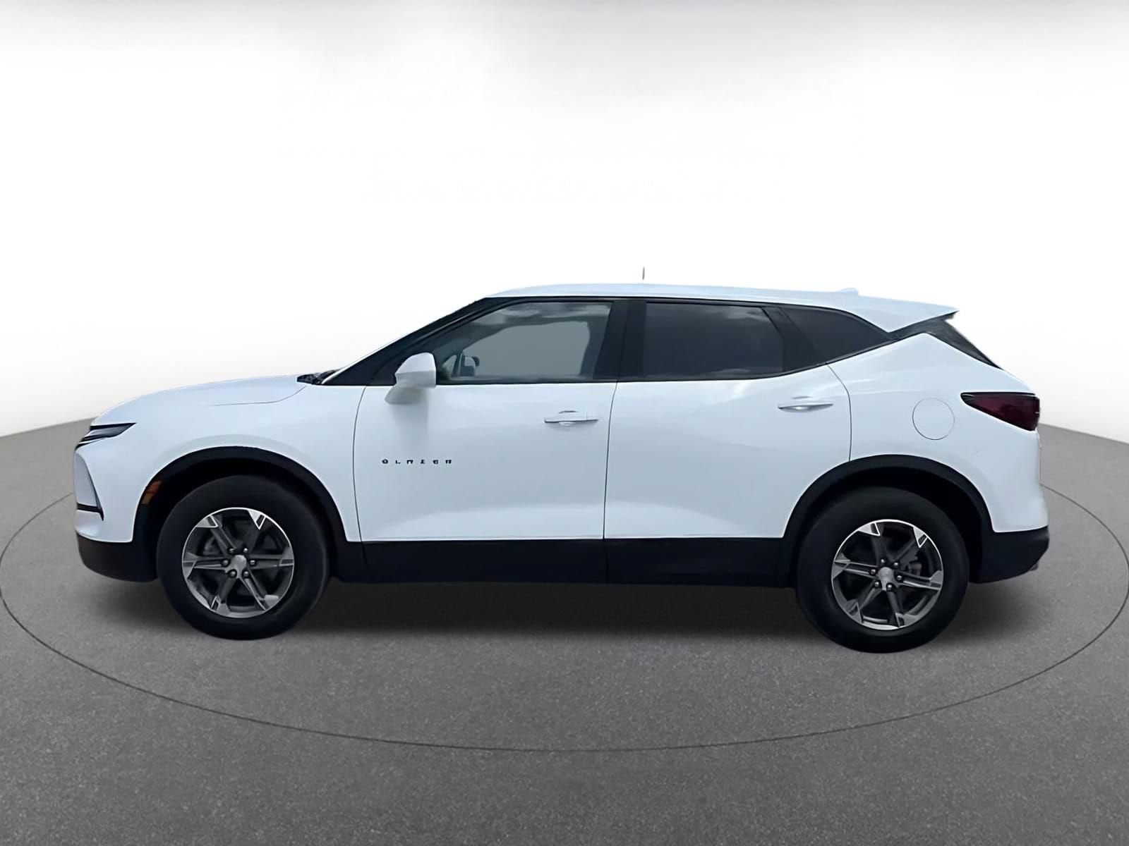 Thumbnail: 2025 Chevrolet Blazer - 9