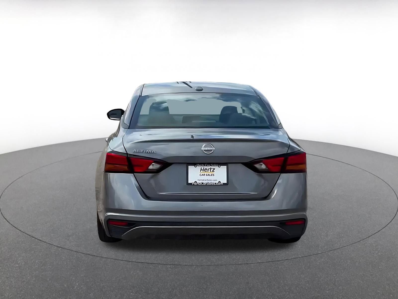 Thumbnail: 2025 Nissan Altima - 12