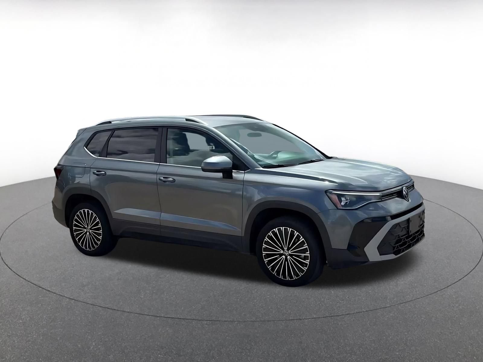 Thumbnail: 2026 Volkswagen Taos - 2