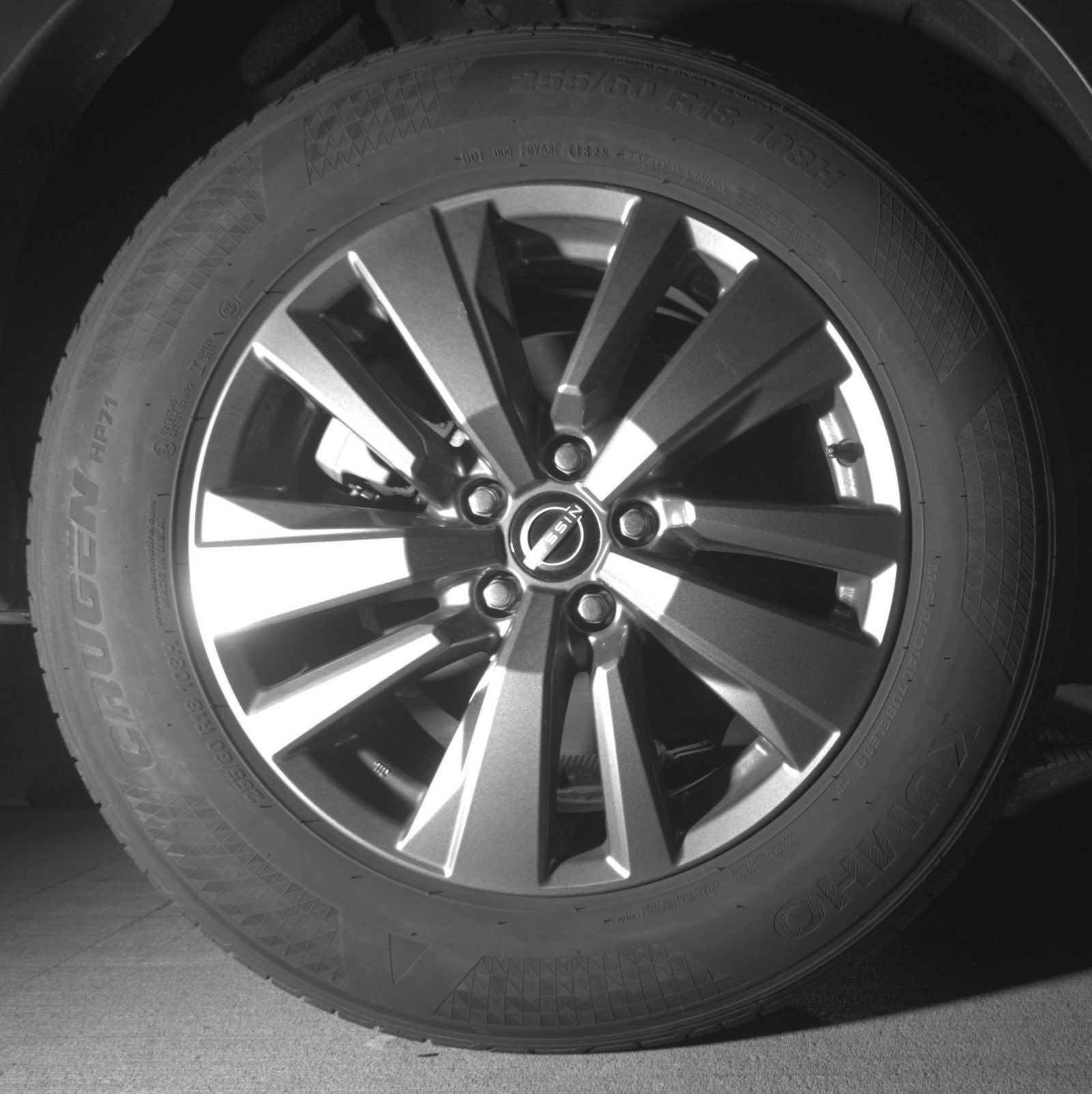 Thumbnail: 2025 Nissan Pathfinder - 18