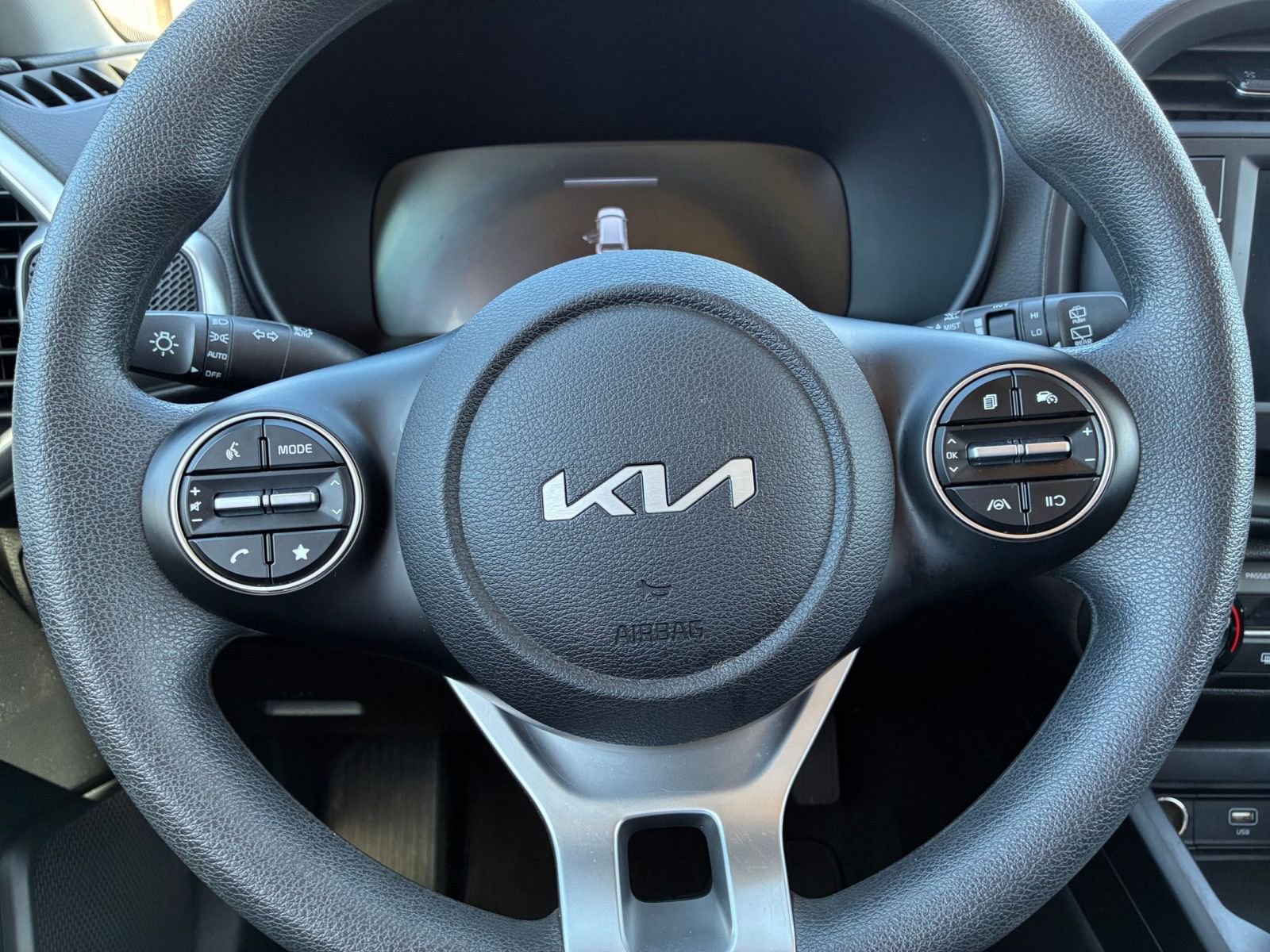 Thumbnail: 2025 Kia Soul - 25