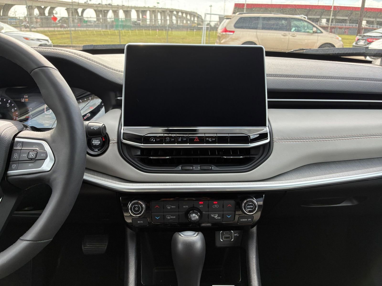 Thumbnail: 2025 Jeep Compass - 17