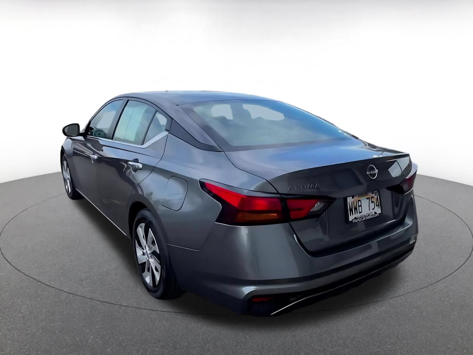 Thumbnail: 2023 Nissan Altima - 9