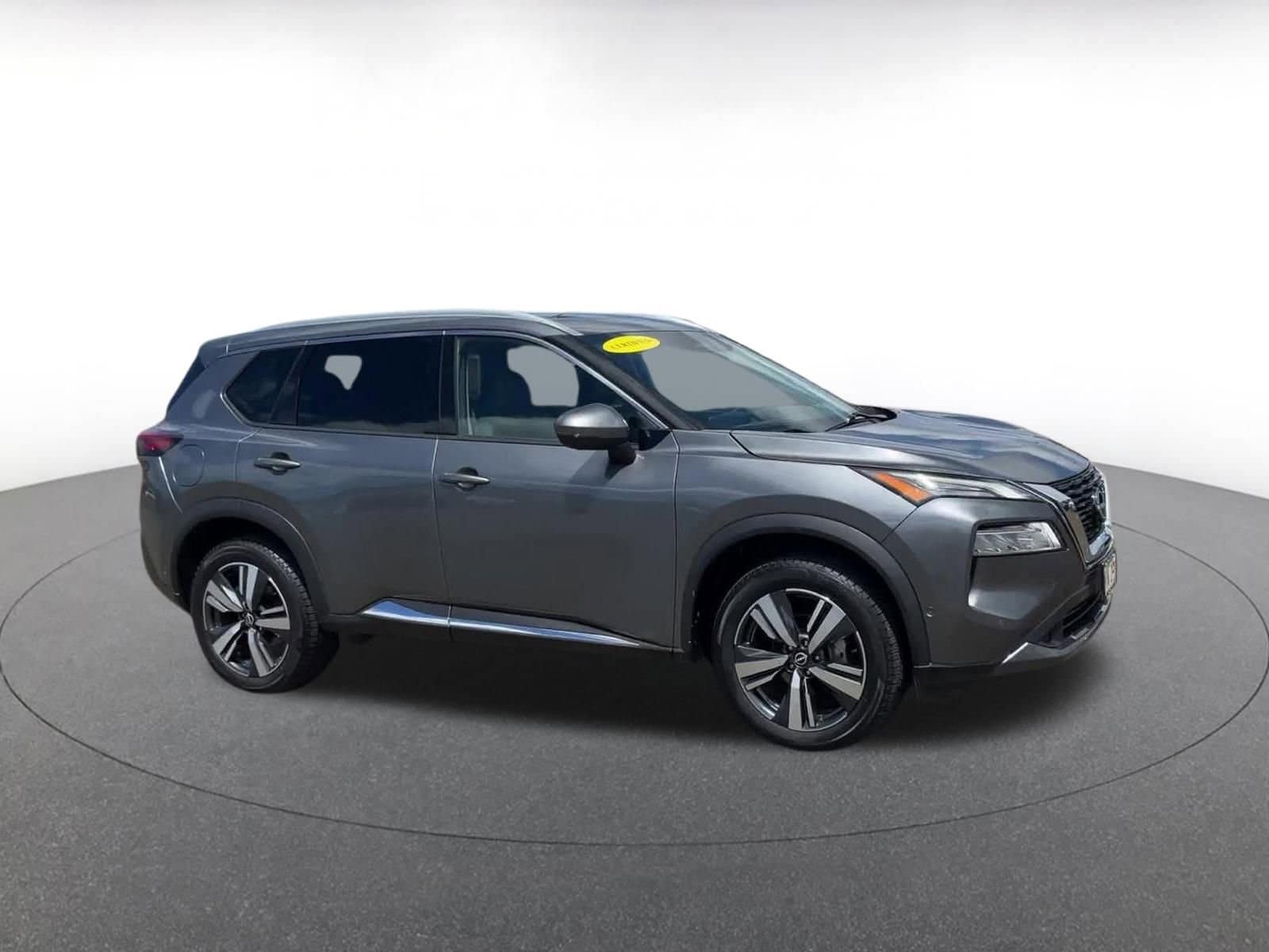 Thumbnail: 2023 Nissan Rogue - 2