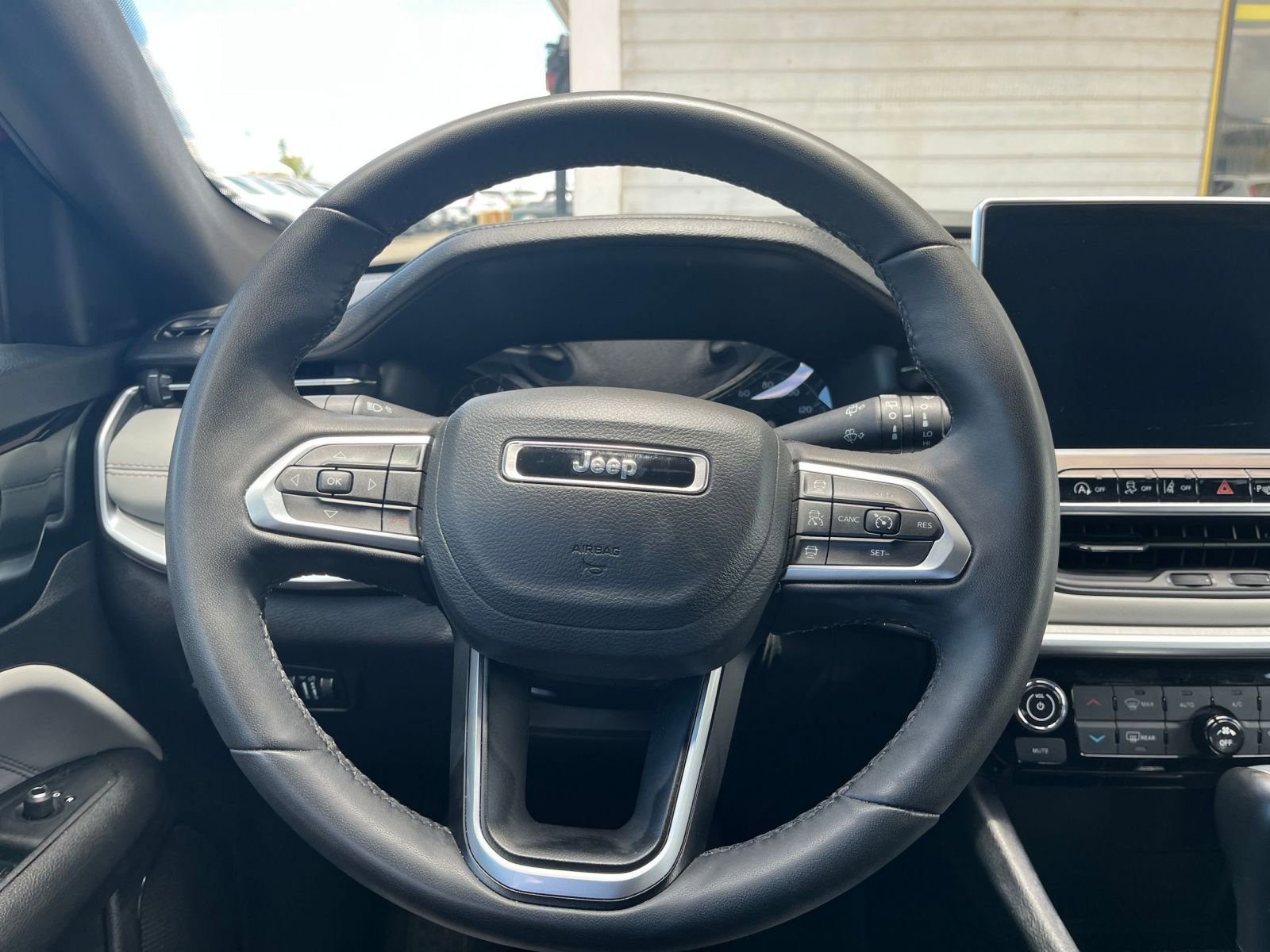 Thumbnail: 2025 Jeep Compass - 29