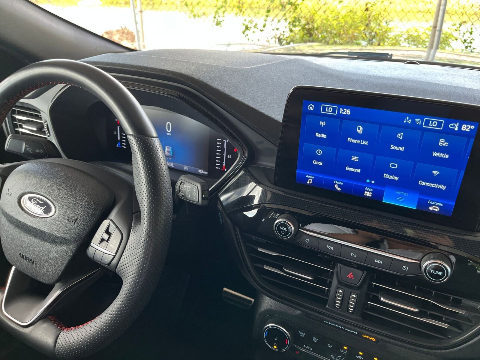 Thumbnail: 2023 Ford Escape - 34