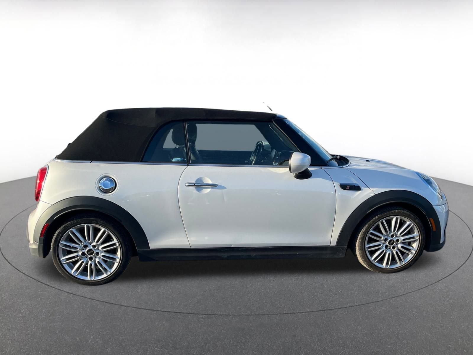 Thumbnail: 2024 MINI Cooper Convertible - 8