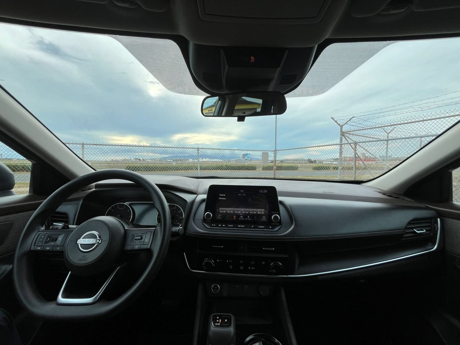 Thumbnail: 2023 Nissan Rogue - 32