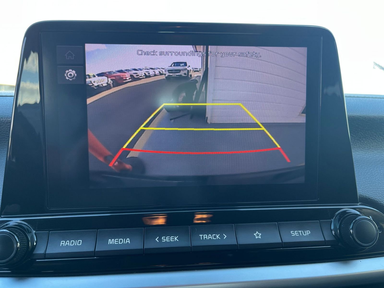 Thumbnail: 2023 Kia Forte - 17