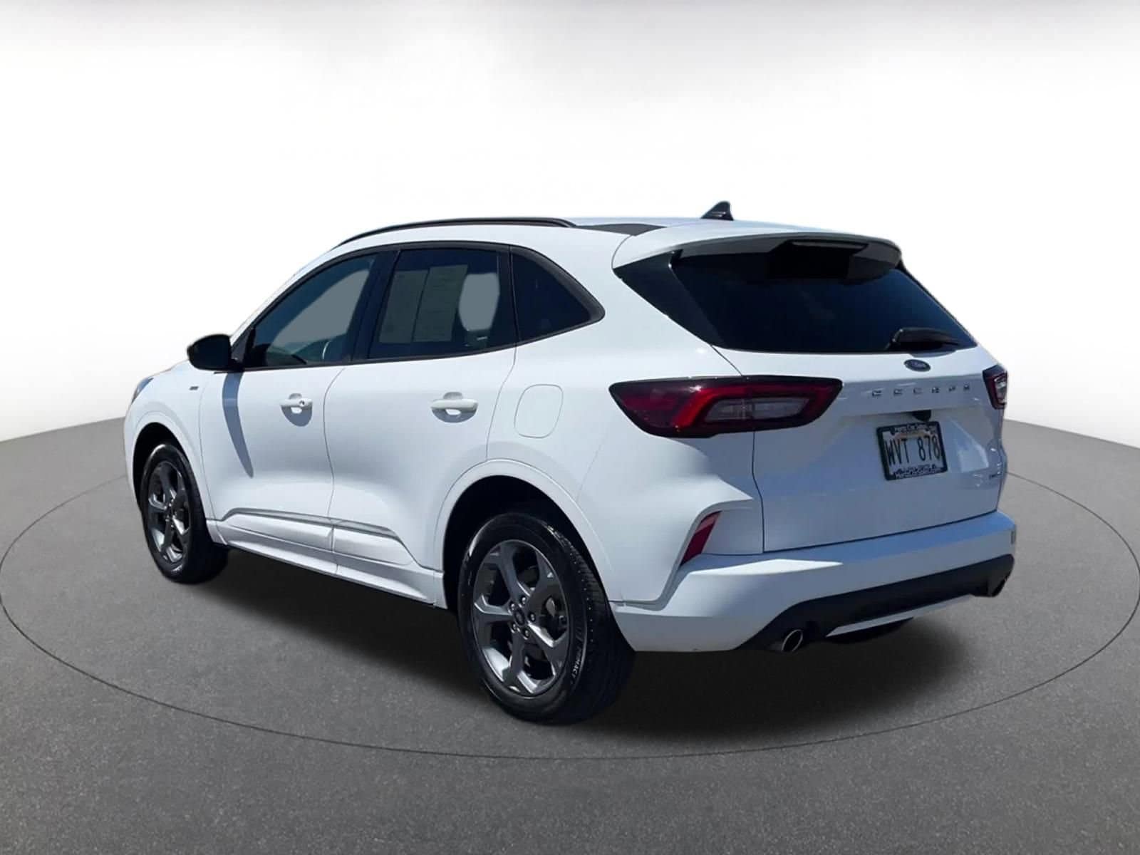 Thumbnail: 2023 Ford Escape - 10