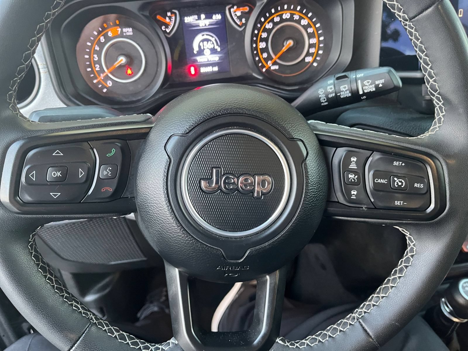 Thumbnail: 2025 Jeep Wrangler - 22