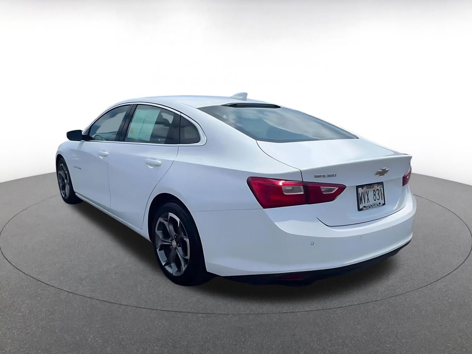 Thumbnail: 2023 Chevrolet Malibu - 10