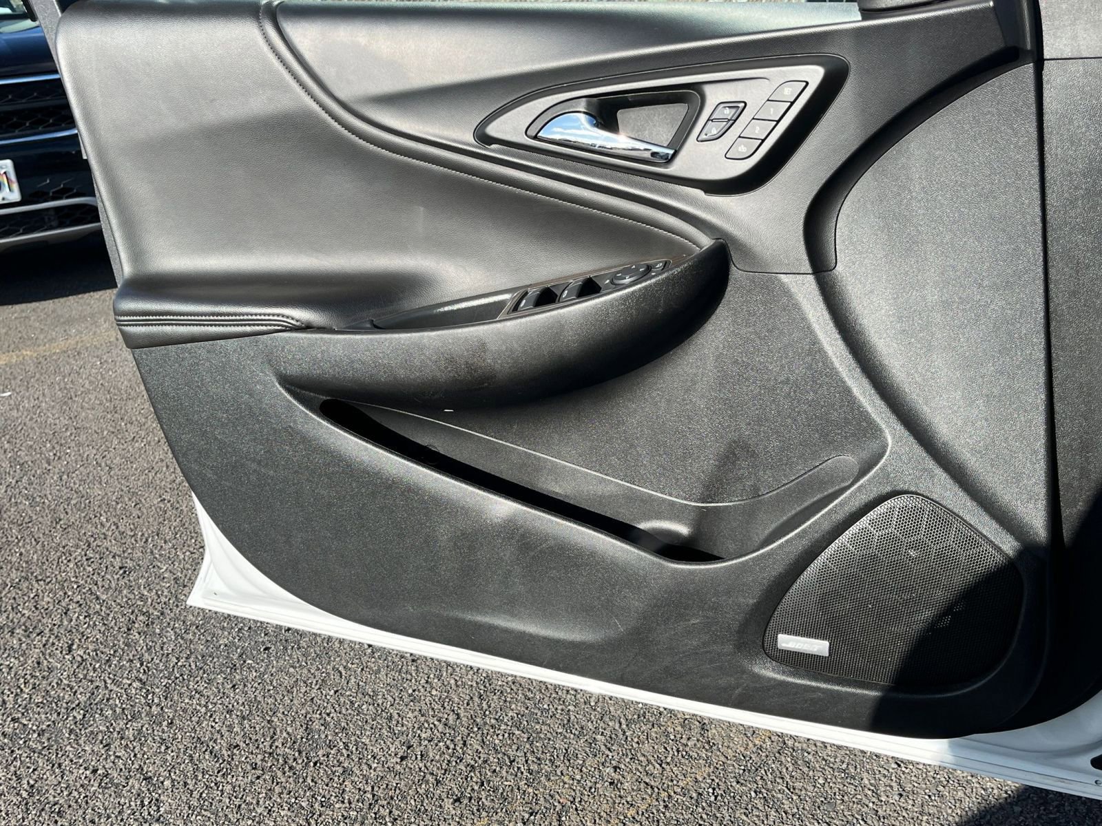 Thumbnail: 2024 Chevrolet Malibu - 18