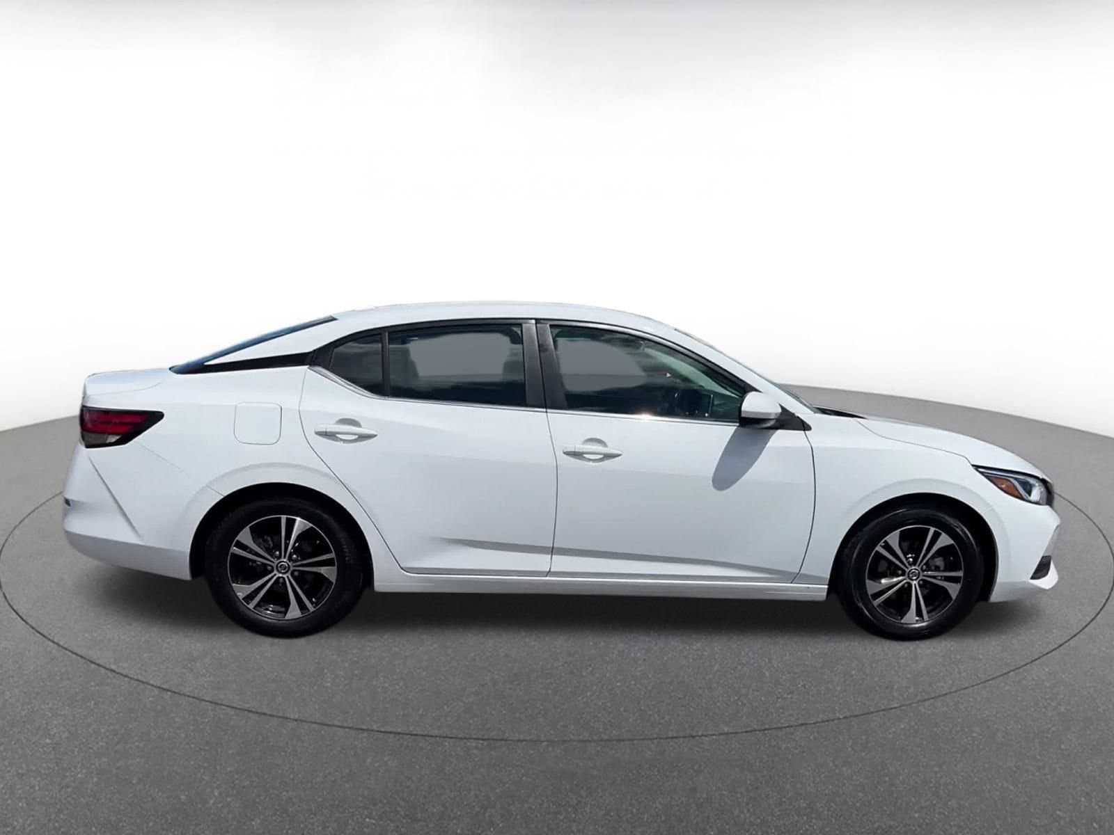 Thumbnail: 2021 Nissan Sentra - 16