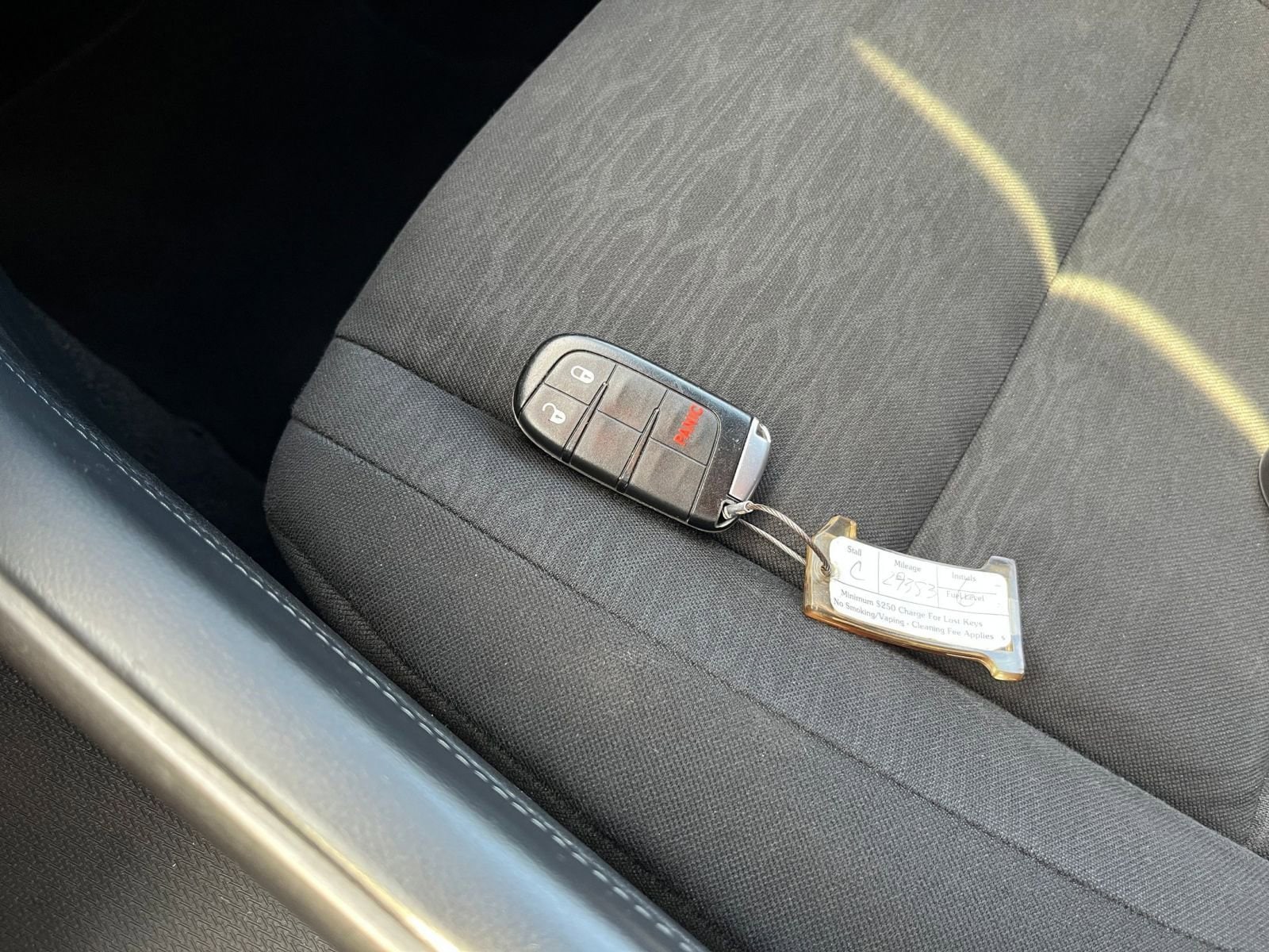 Thumbnail: 2023 Dodge Durango - 22