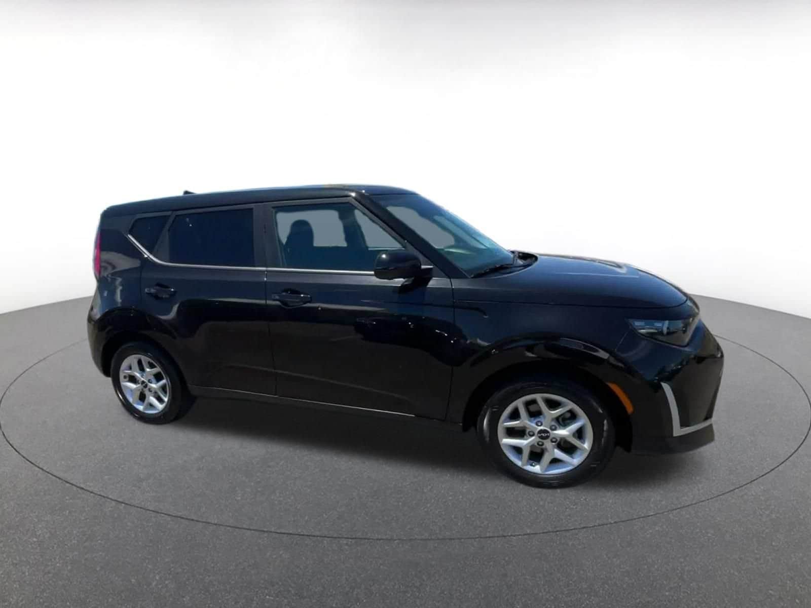 Thumbnail: 2025 Kia Soul - 2