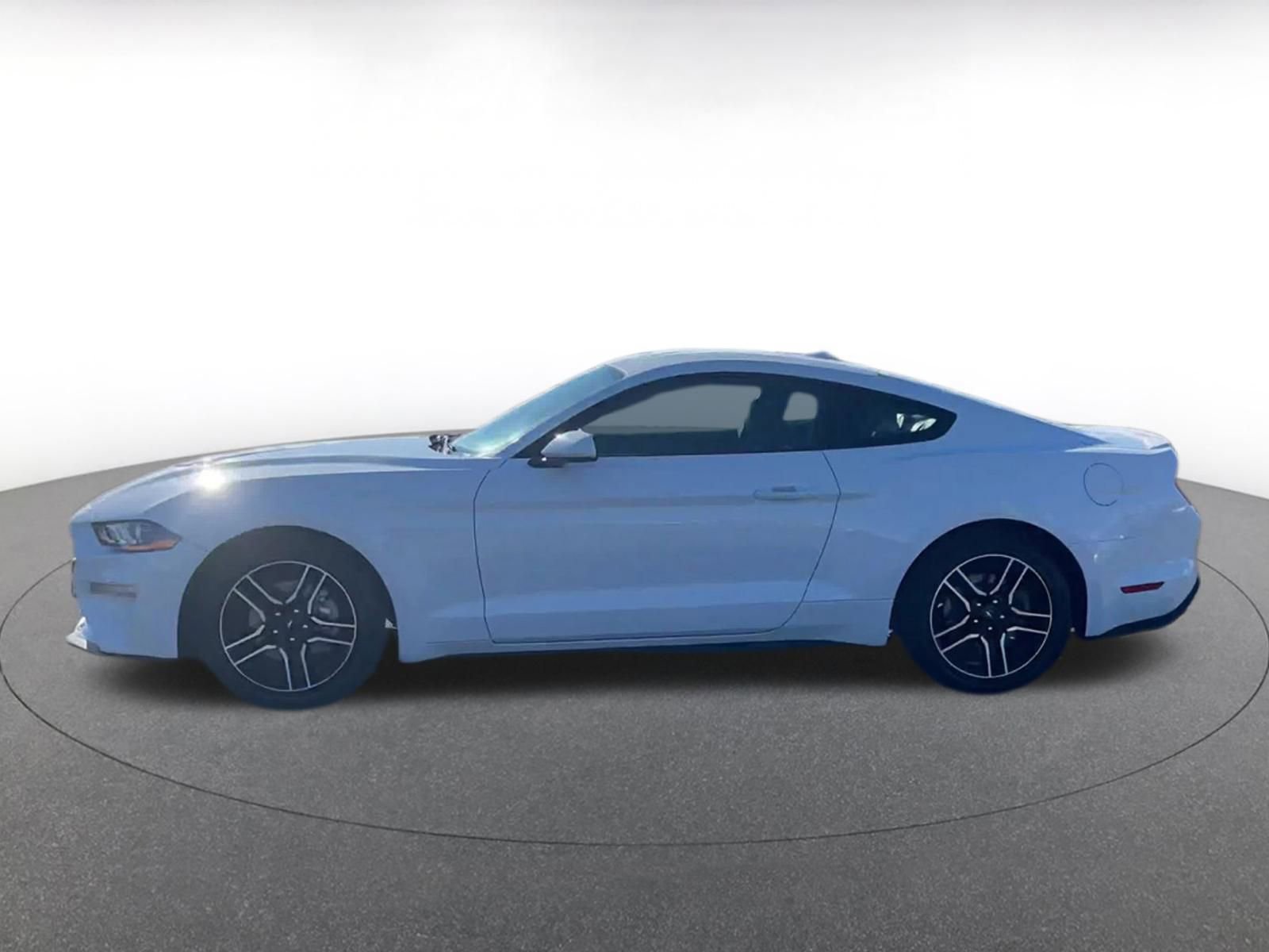 Thumbnail: 2023 Ford Mustang - 9