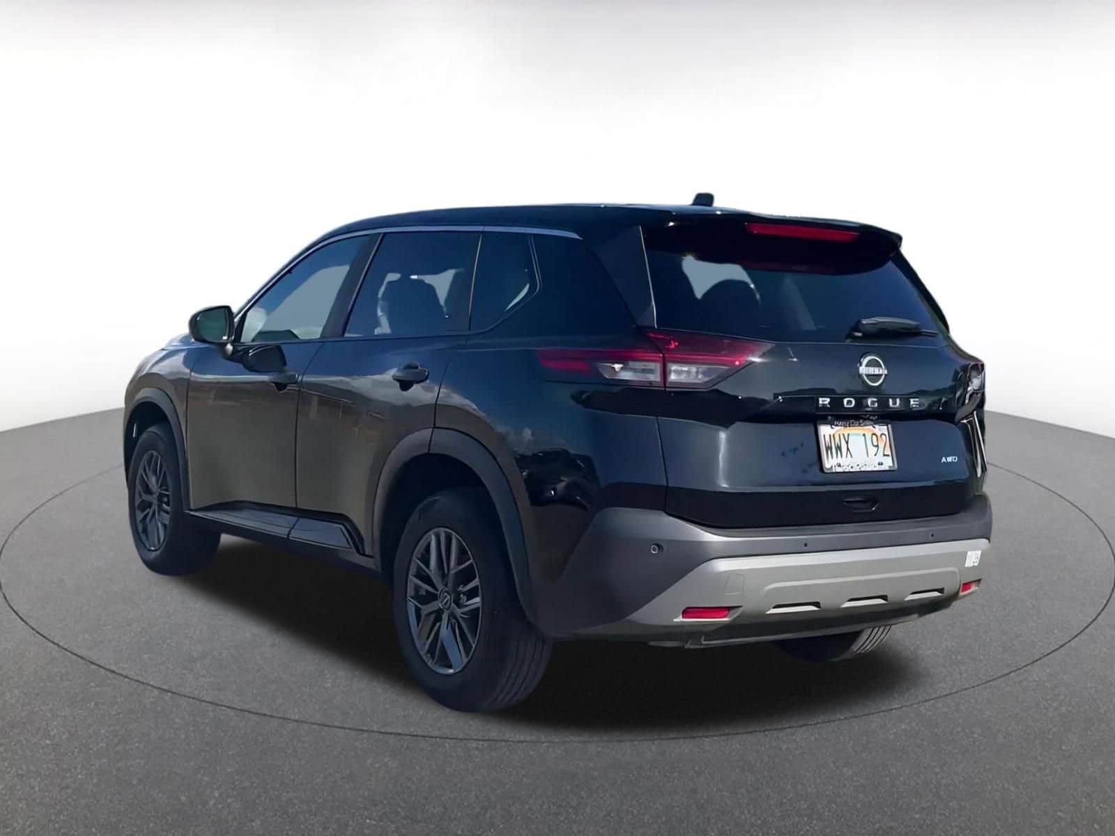 Thumbnail: 2023 Nissan Rogue - 15