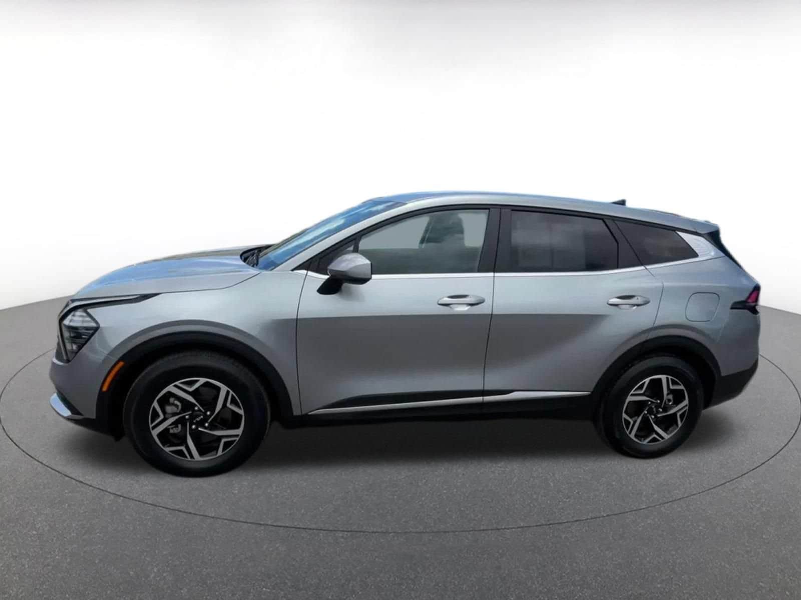 Thumbnail: 2025 Kia Sportage - 8
