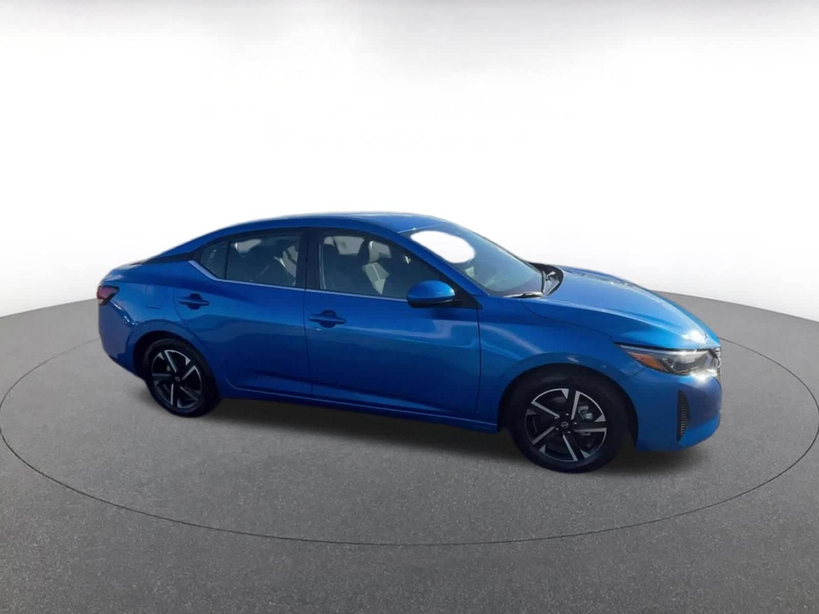 Thumbnail: 2025 Nissan Sentra - 2
