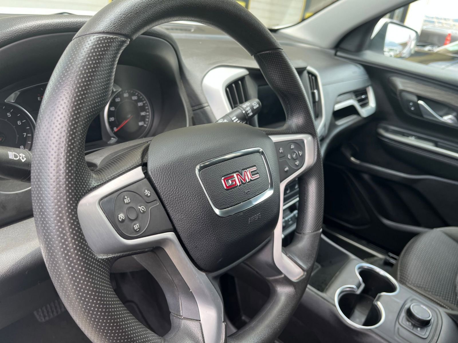 Thumbnail: 2024 GMC Terrain - 34
