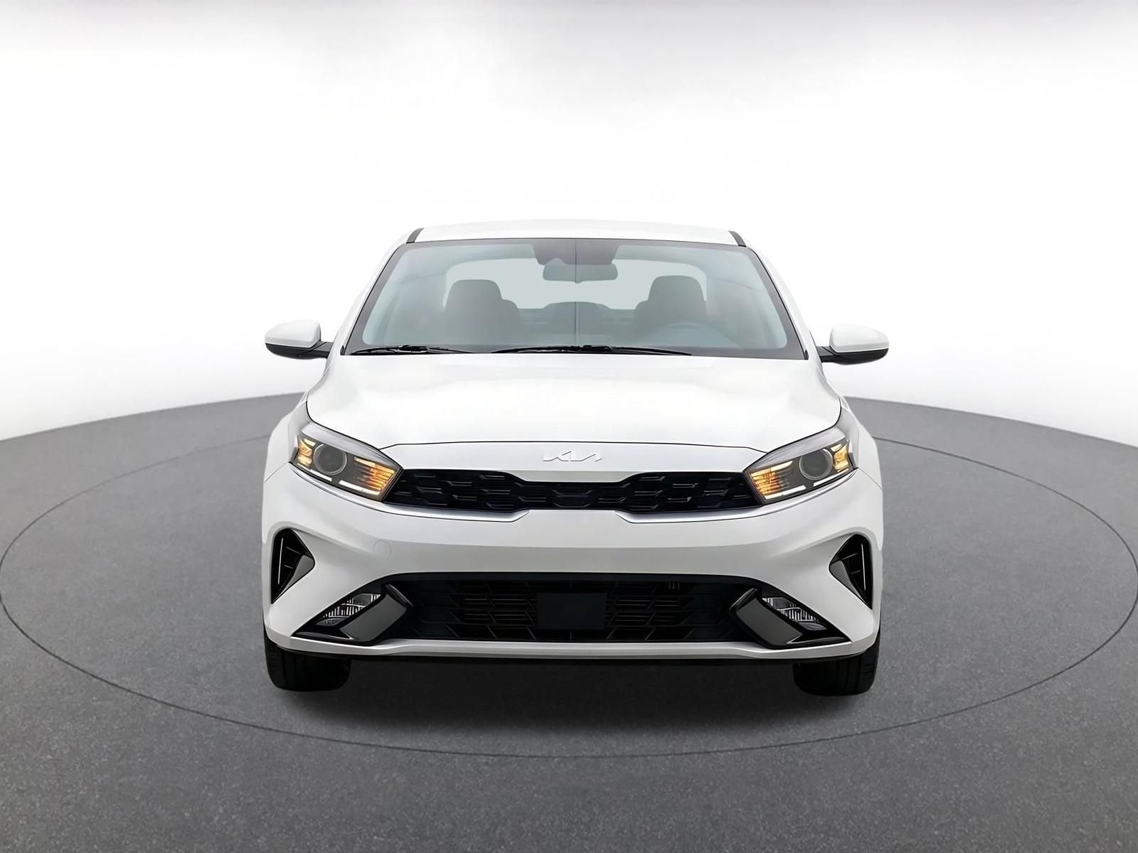 Thumbnail: 2024 Kia Forte - 2