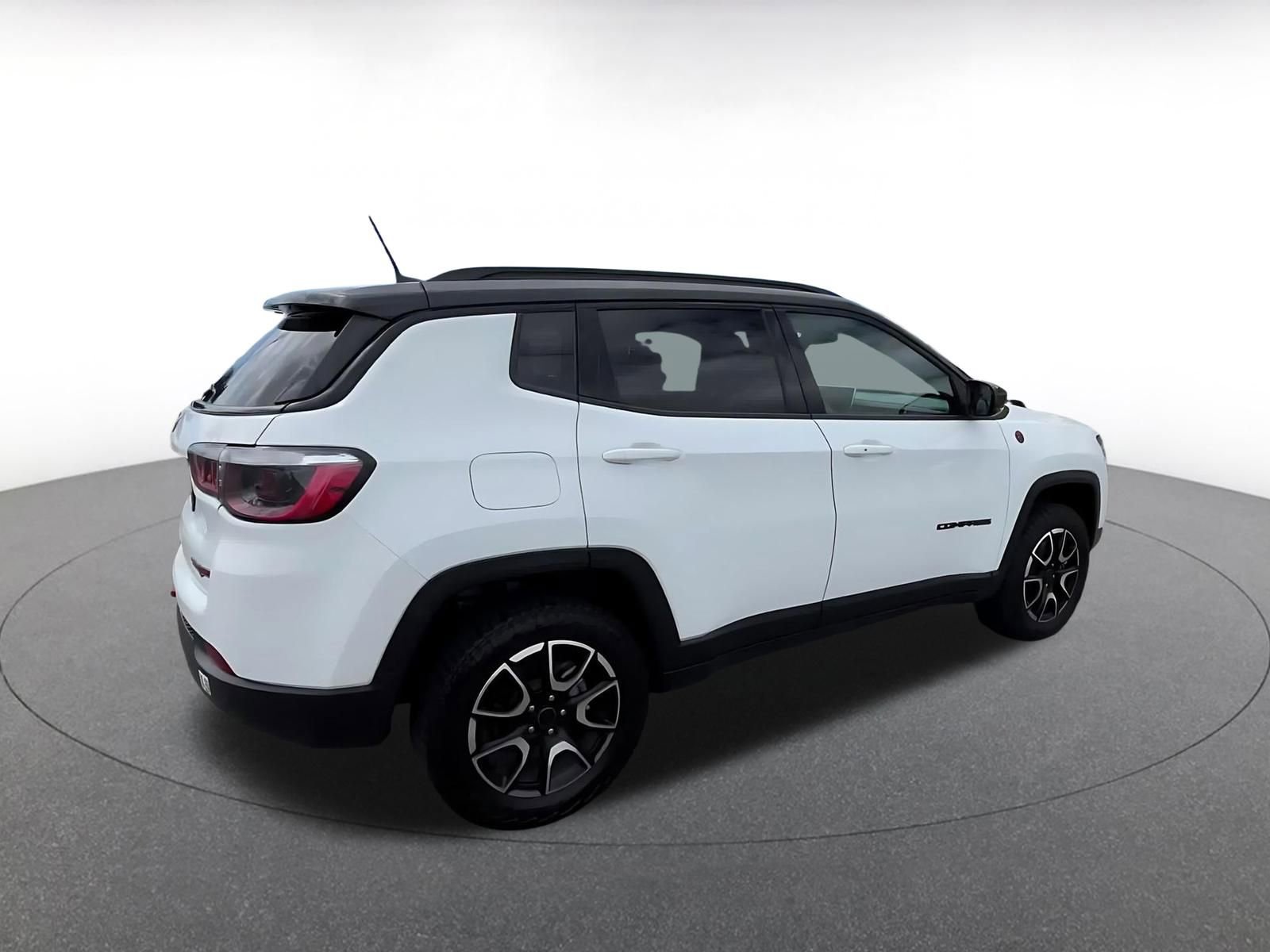 Thumbnail: 2025 Jeep Compass - 15