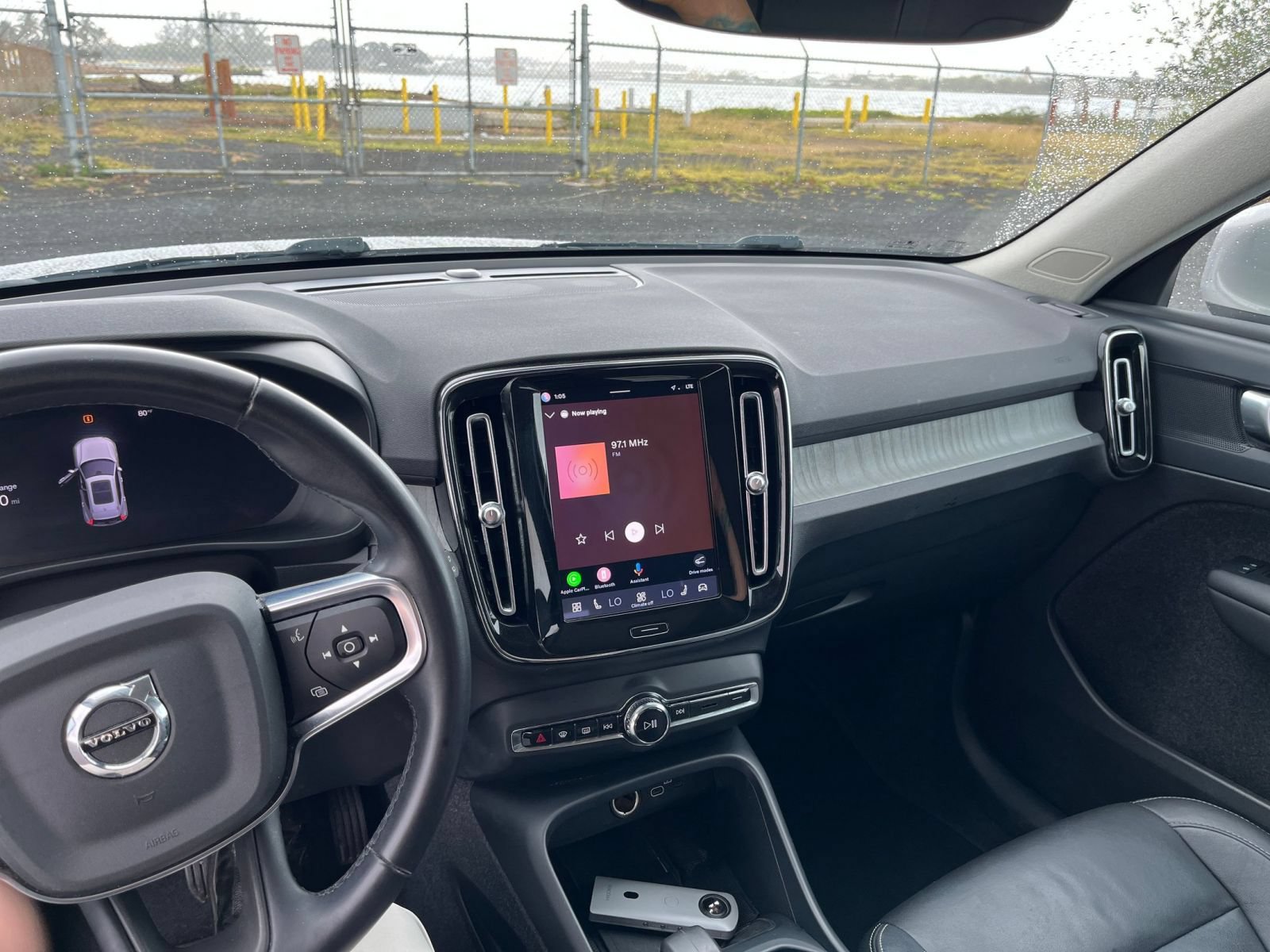 Thumbnail: 2024 Volvo XC40 - 28