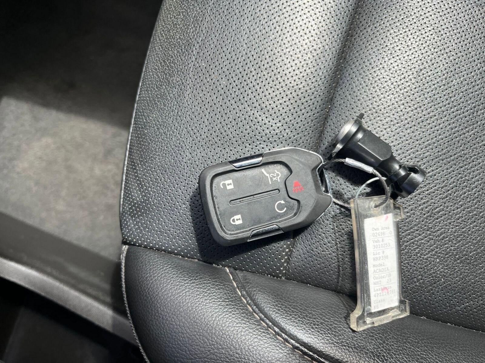 Thumbnail: 2023 GMC Acadia - 21