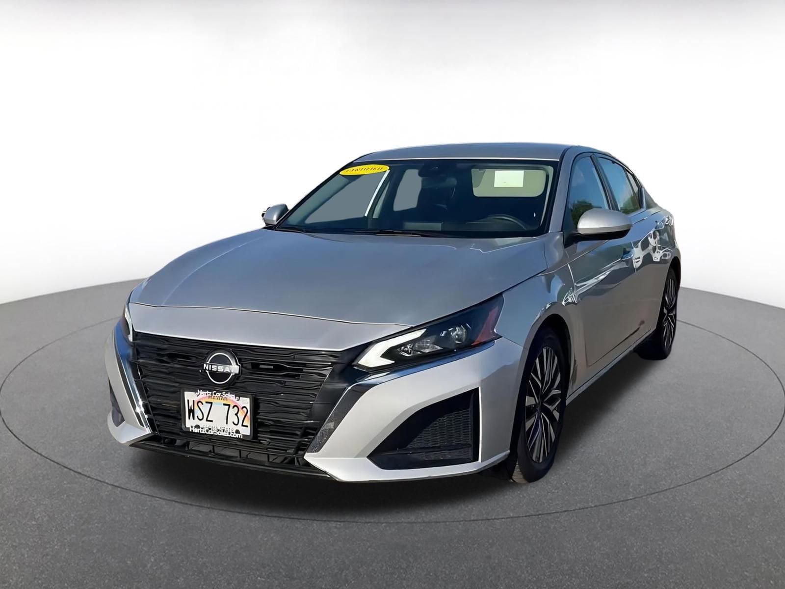 Thumbnail: 2023 Nissan Altima - 4