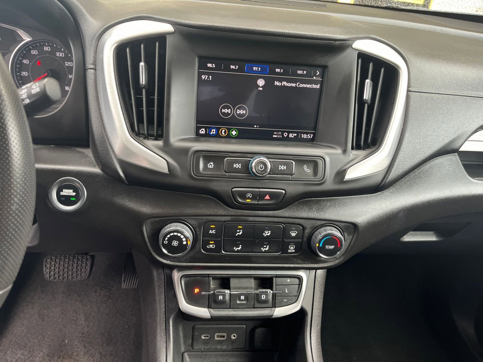 Thumbnail: 2024 GMC Terrain - 18