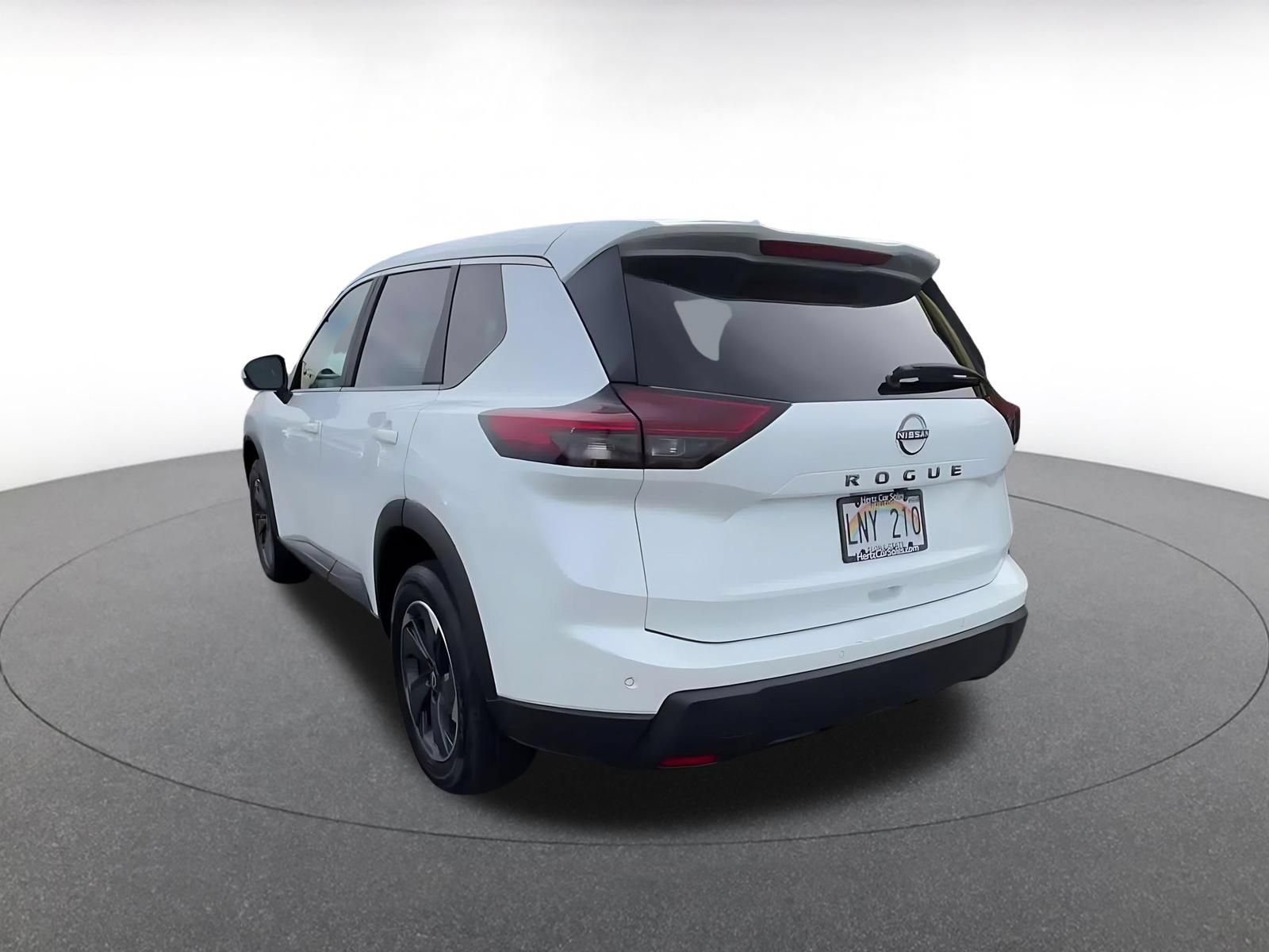 Thumbnail: 2025 Nissan Rogue - 11