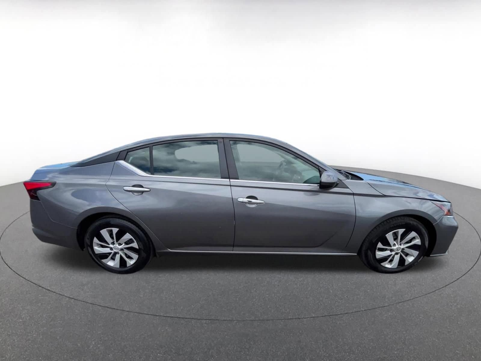 Thumbnail: 2023 Nissan Altima - 16