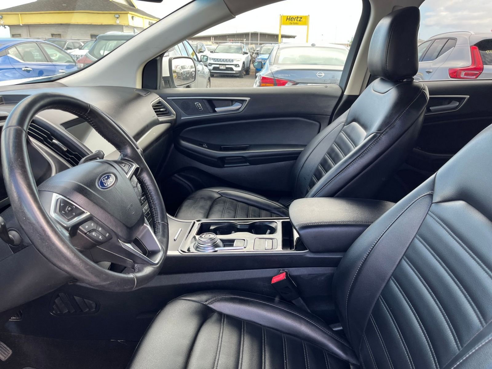 Thumbnail: 2020 Ford Edge - 27