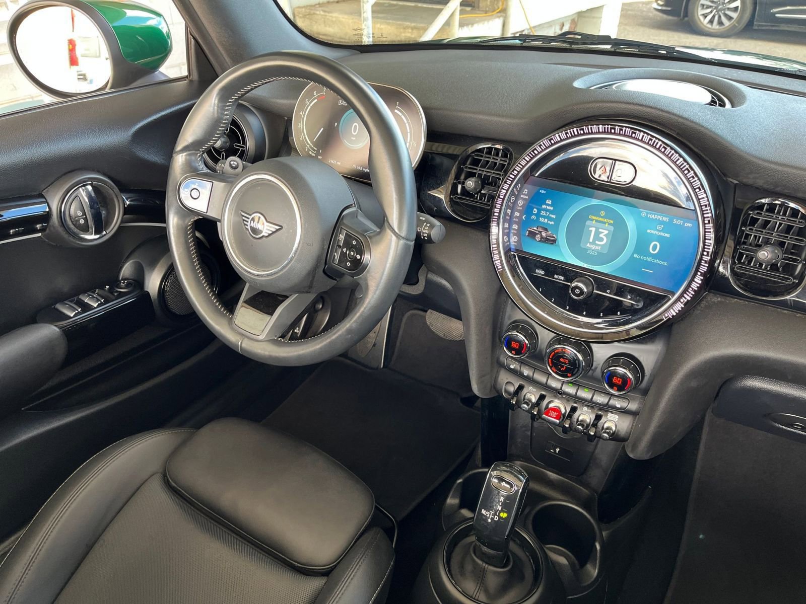 Thumbnail: 2024 MINI Cooper Convertible - 33