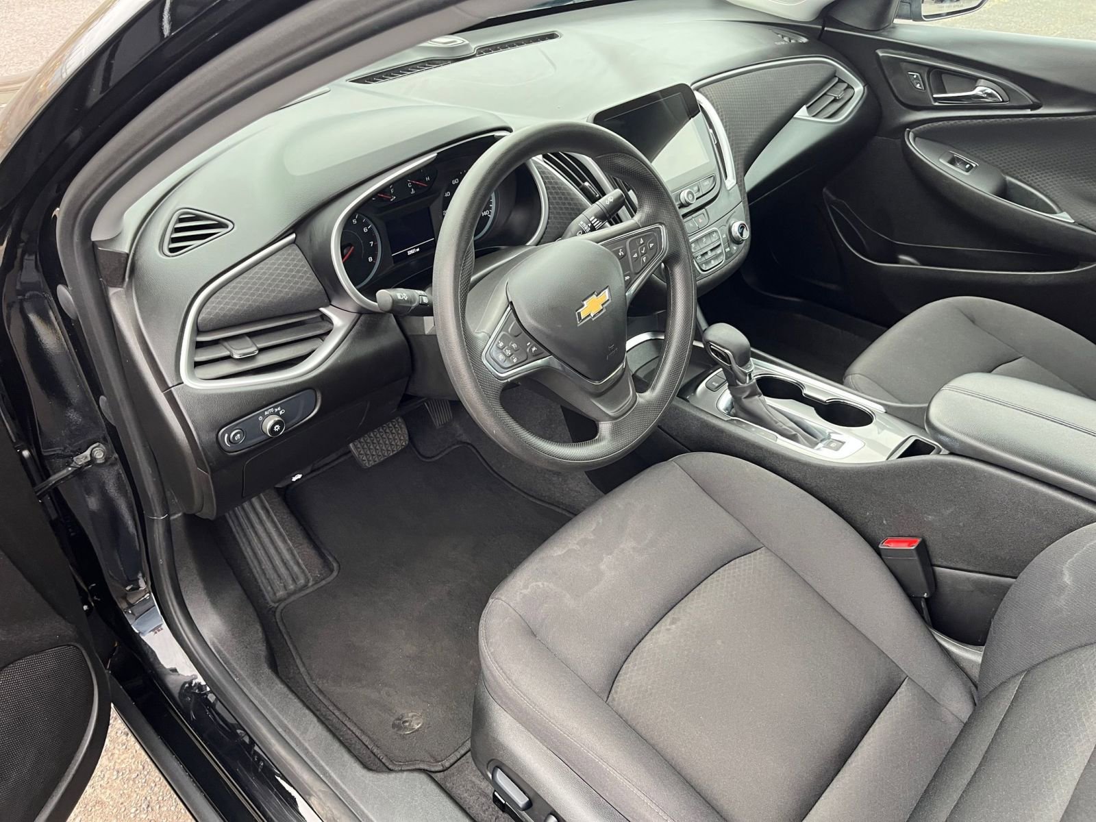 Thumbnail: 2024 Chevrolet Malibu - 35