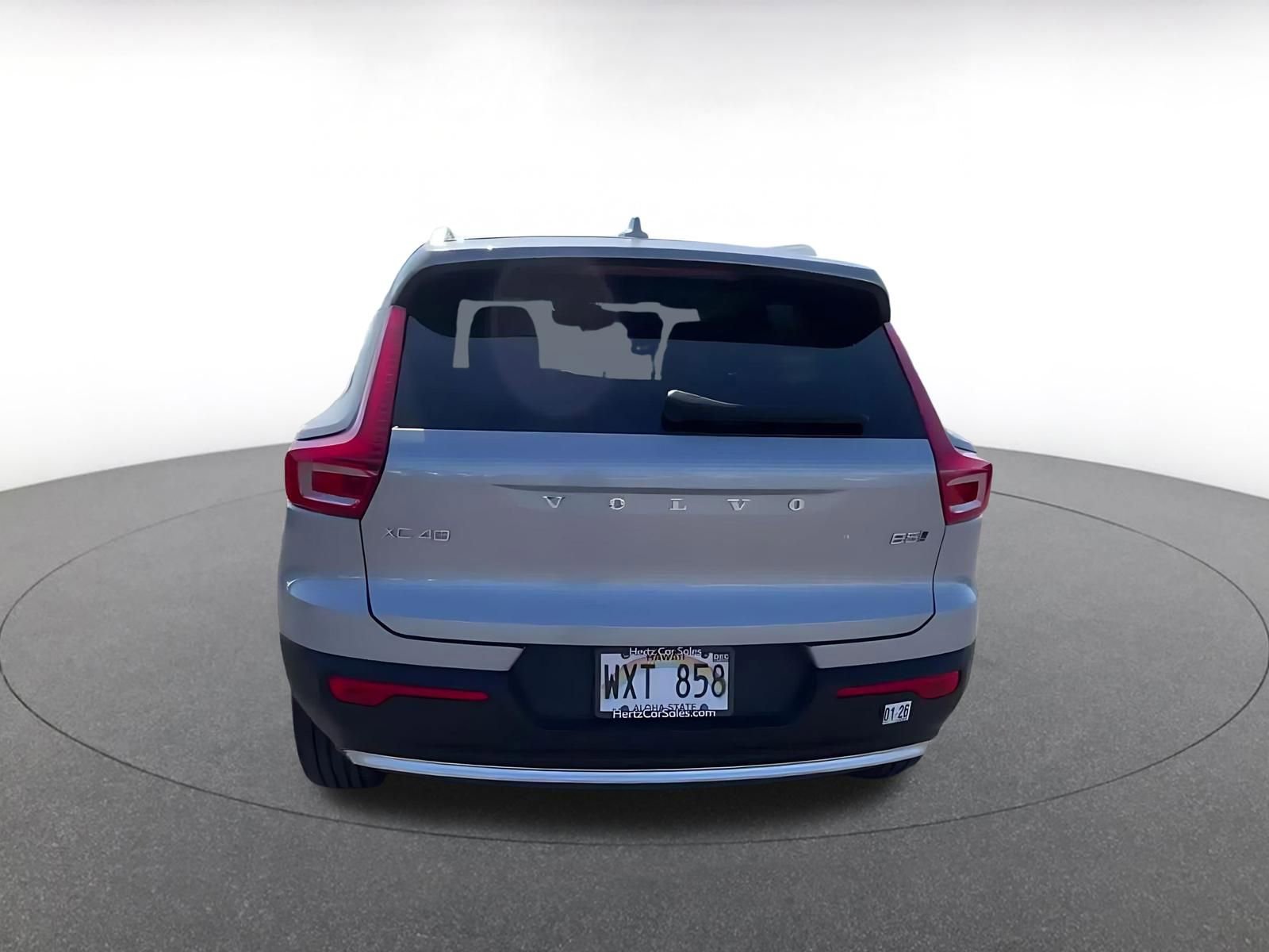 Thumbnail: 2024 Volvo XC40 - 12
